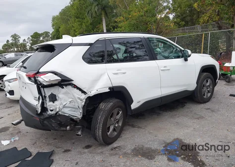 2024 Toyota Rav4 Hybrid Xle z USA, uszkodzony, nr VIN 4T3RWRFV1RU129385